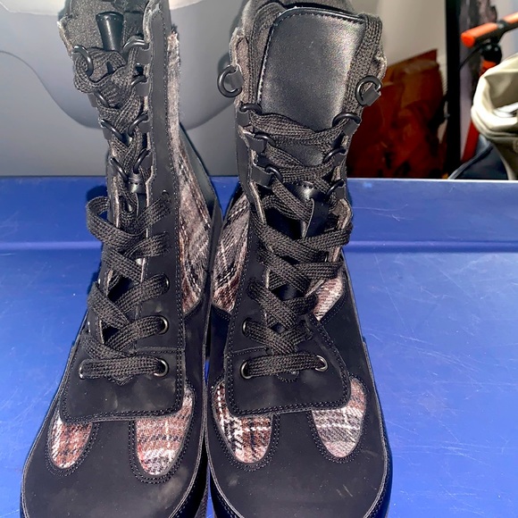 Wild dival - Picture 1 of 9